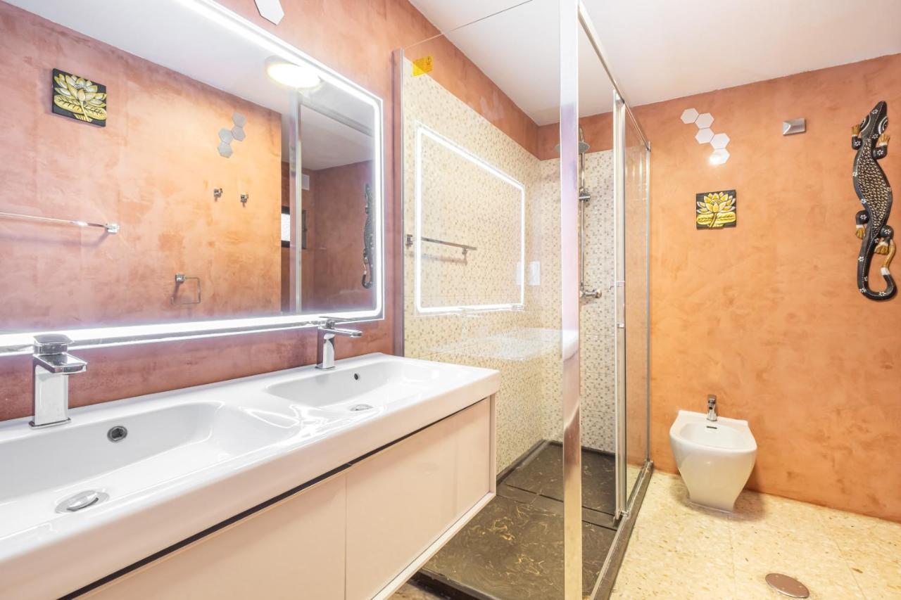 Lux Center 5-D Lejlighed Benidorm Eksteriør billede